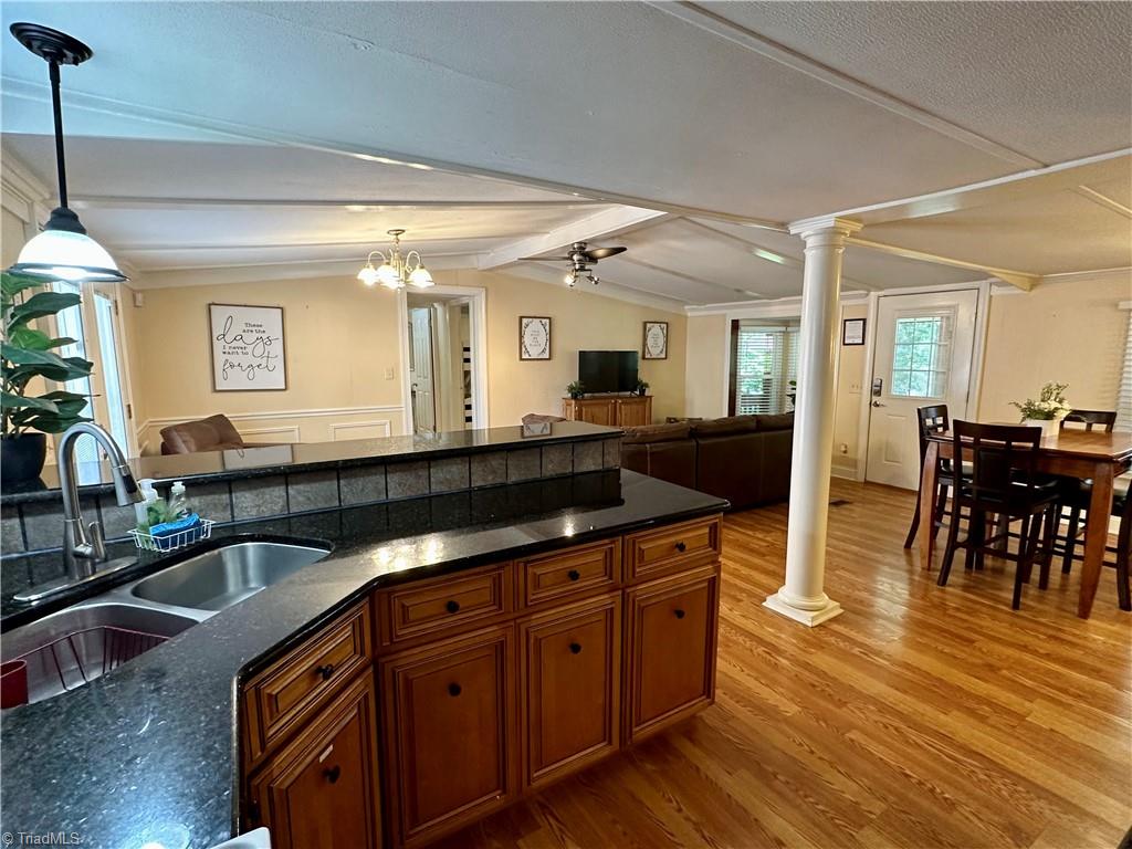 418 Nottingham Drive Lexington, NC 27292 - Photo 12 of 28