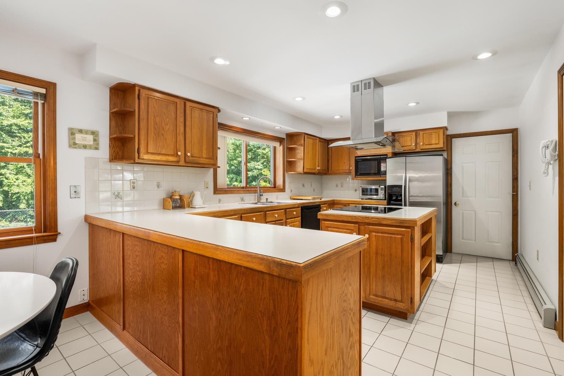7 Bartlett Road Stratham, NH 03885 - Photo 10 of 47
