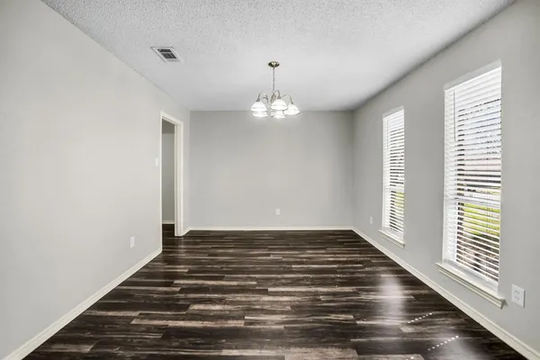 $2,800 | 5902 Fawn Valley Lane, Rowlett, TX 75089