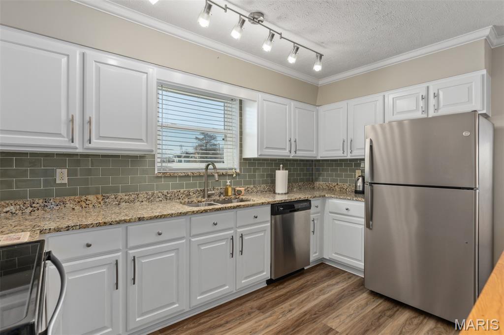 804 North State Street Litchfield, IL 62056 - Photo 13 of 31