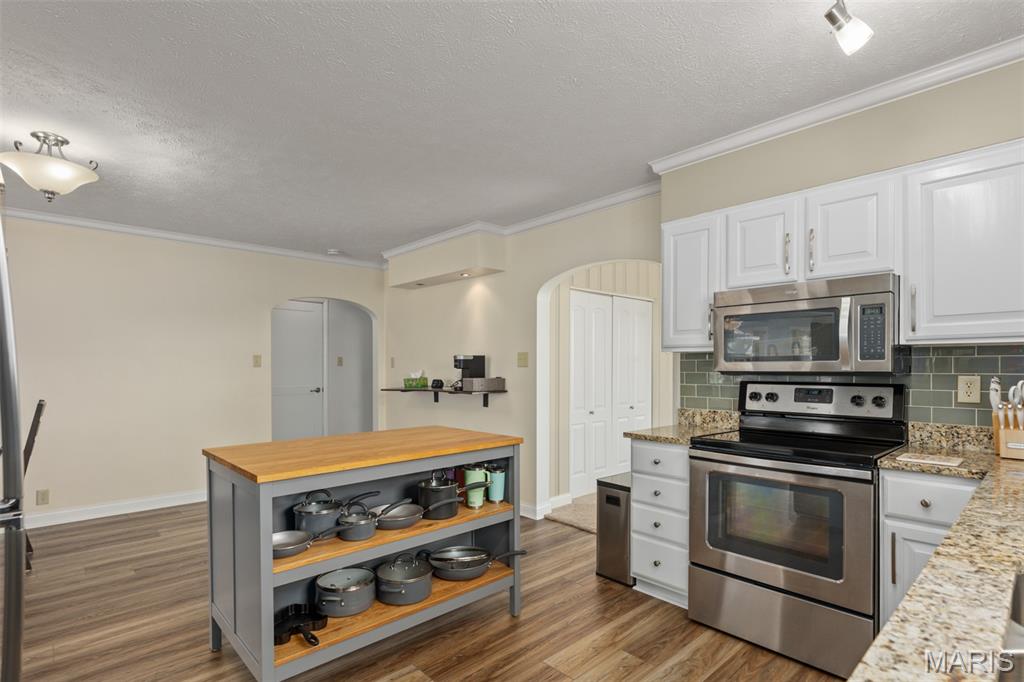 804 North State Street Litchfield, IL 62056 - Photo 15 of 31