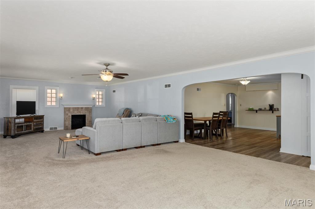 804 North State Street Litchfield, IL 62056 - Photo 7 of 31