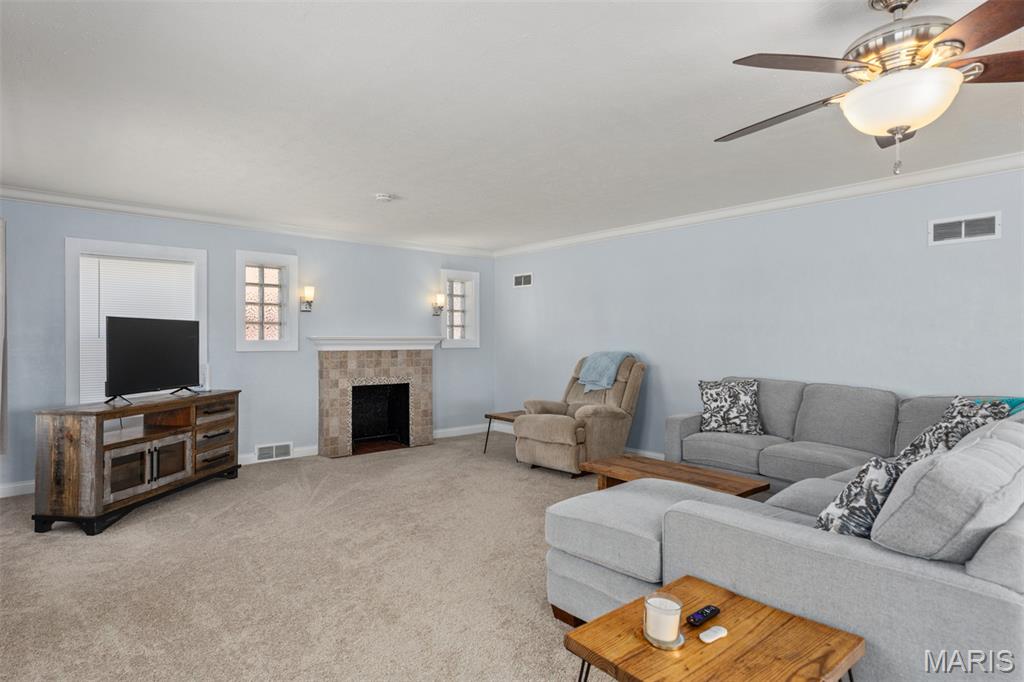 804 North State Street Litchfield, IL 62056 - Photo 8 of 31