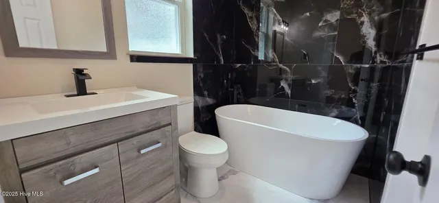 $275,000 | 225 North Church Street, Conway, NC 27820