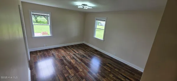$250,000 | 225 North Church Street, Conway, NC 27820