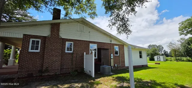 $275,000 | 225 North Church Street, Conway, NC 27820