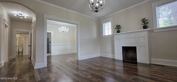 $250,000 | 225 North Church Street, Conway, NC 27820
