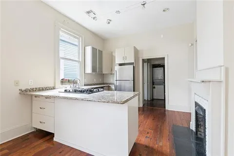 $269,000 | 3935-37 Banks Street, New Orleans, LA 70119