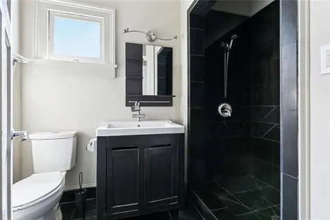 $269,000 | 3935-37 Banks Street, New Orleans, LA 70119