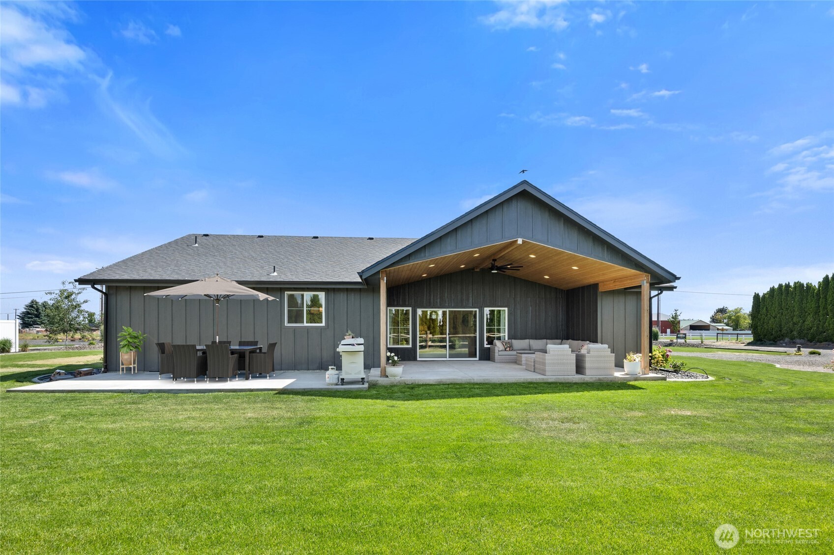 9914 Morgan Road Northeast Moses Lake, WA 98837 - Photo 33 of 40