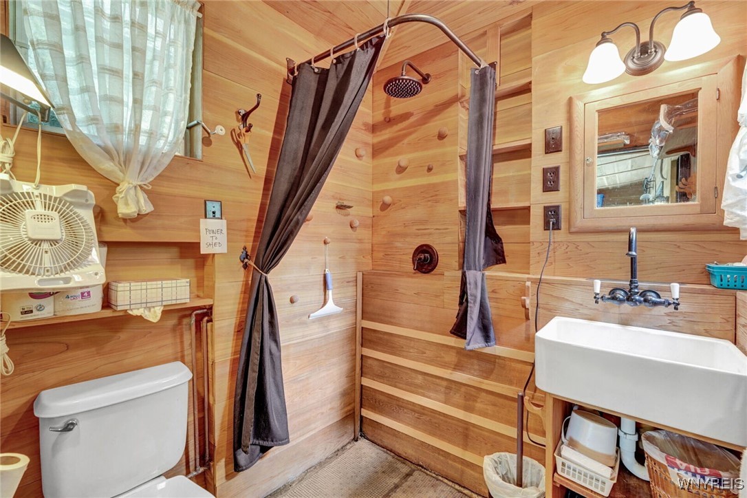 90 Summerset Drive, Unit C Java, NY 14009 - Photo 26 of 49 Inside bathroom and shower