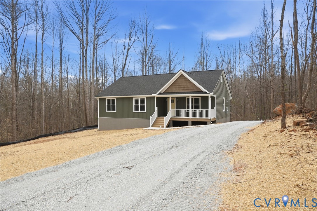 595 New Anna Road Mineral, VA 23117 - Photo 2 of 35