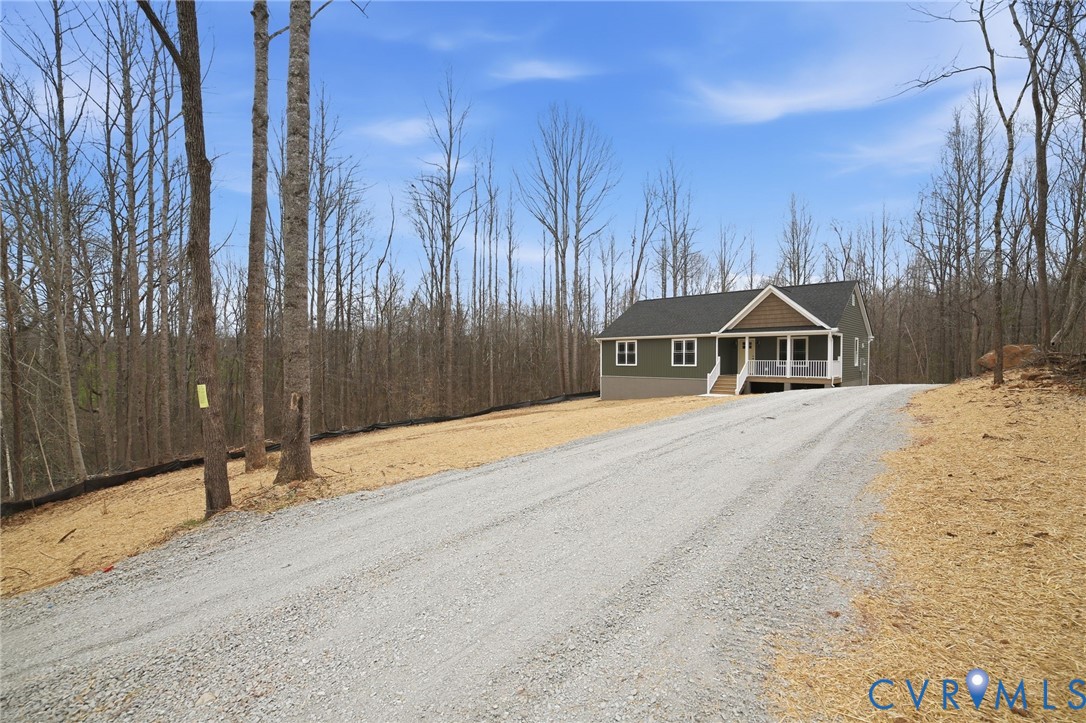 595 New Anna Road Mineral, VA 23117 - Photo 6 of 35