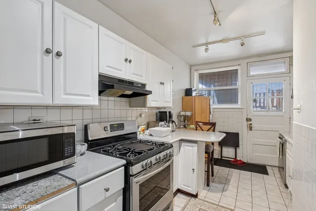 $1,140,000 | 2451 North Campbell Avenue, Chicago, IL 60647