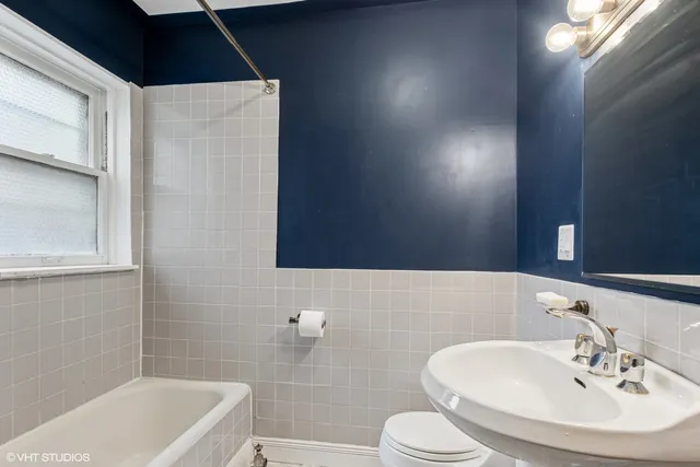 $1,140,000 | 2451 North Campbell Avenue, Chicago, IL 60647