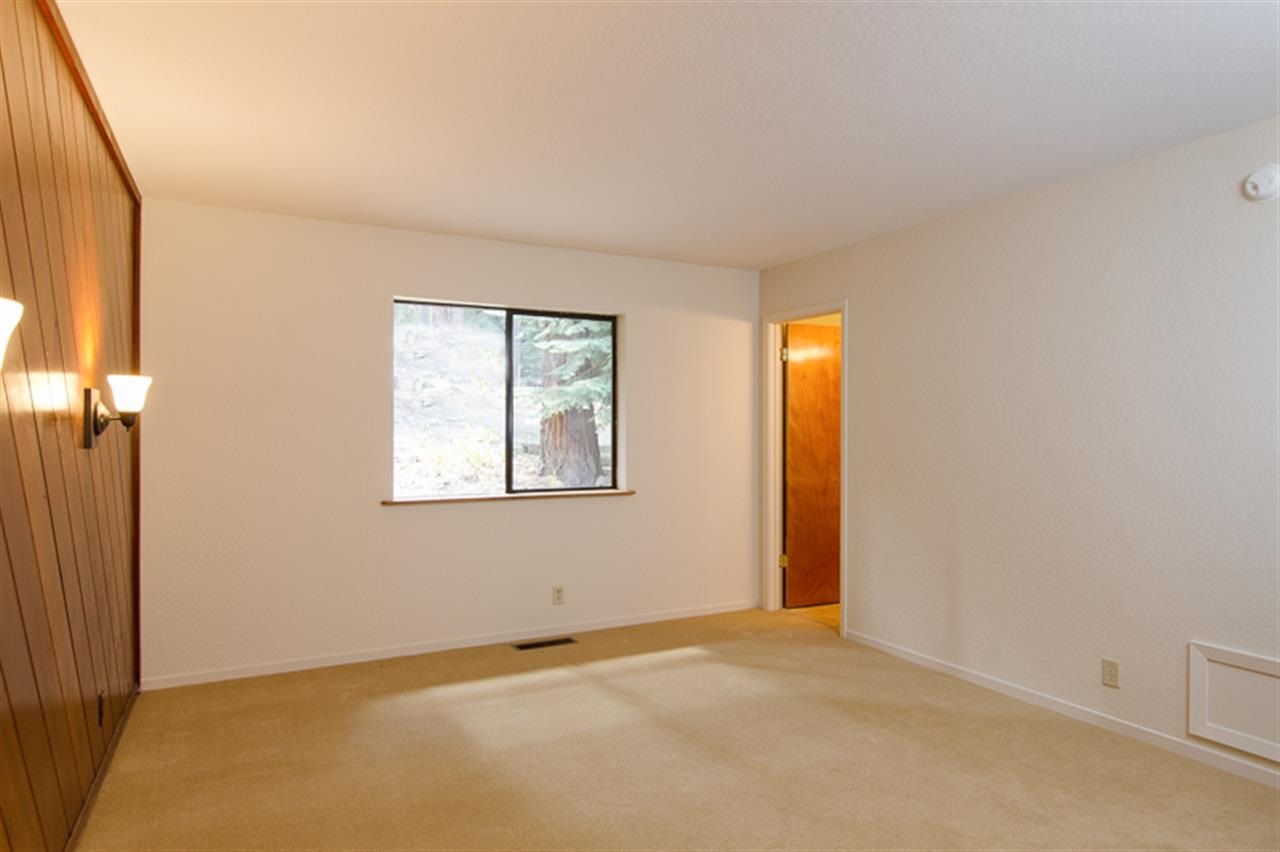 11250 Star Pine Road Truckee, CA 96161 - Photo 8 of 14 Gallery Image 8