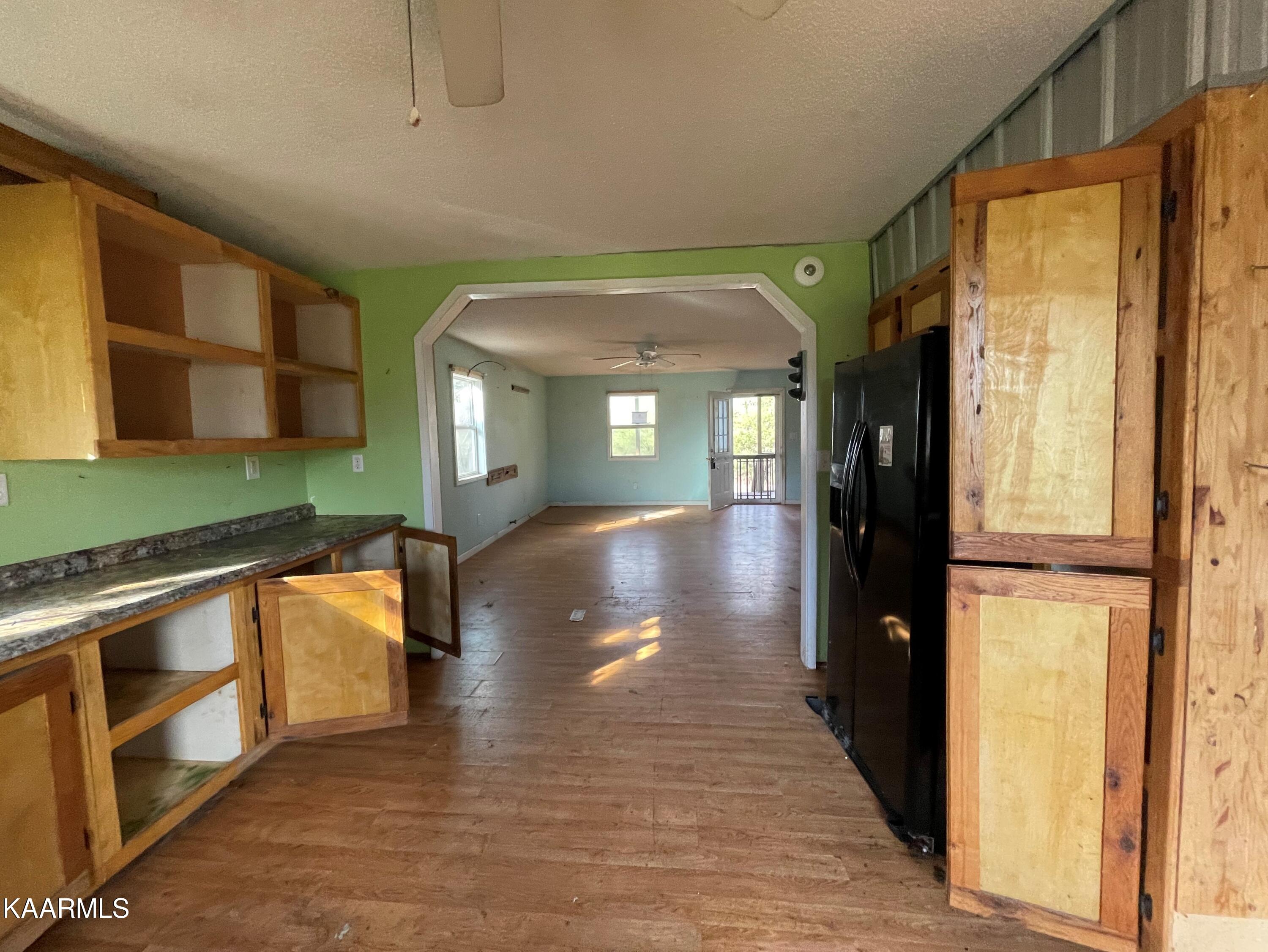 470 Poplar Road Pikeville, TN 37367 - Photo 6 of 27 IMG_6060
