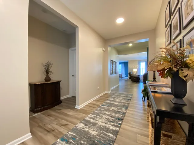 $2,975 | 6054 East 112th Place, Crown Point, IN 46307