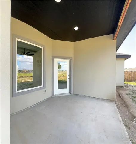 $260,000 | 100 Brooks Circle South, La Feria, TX 78559