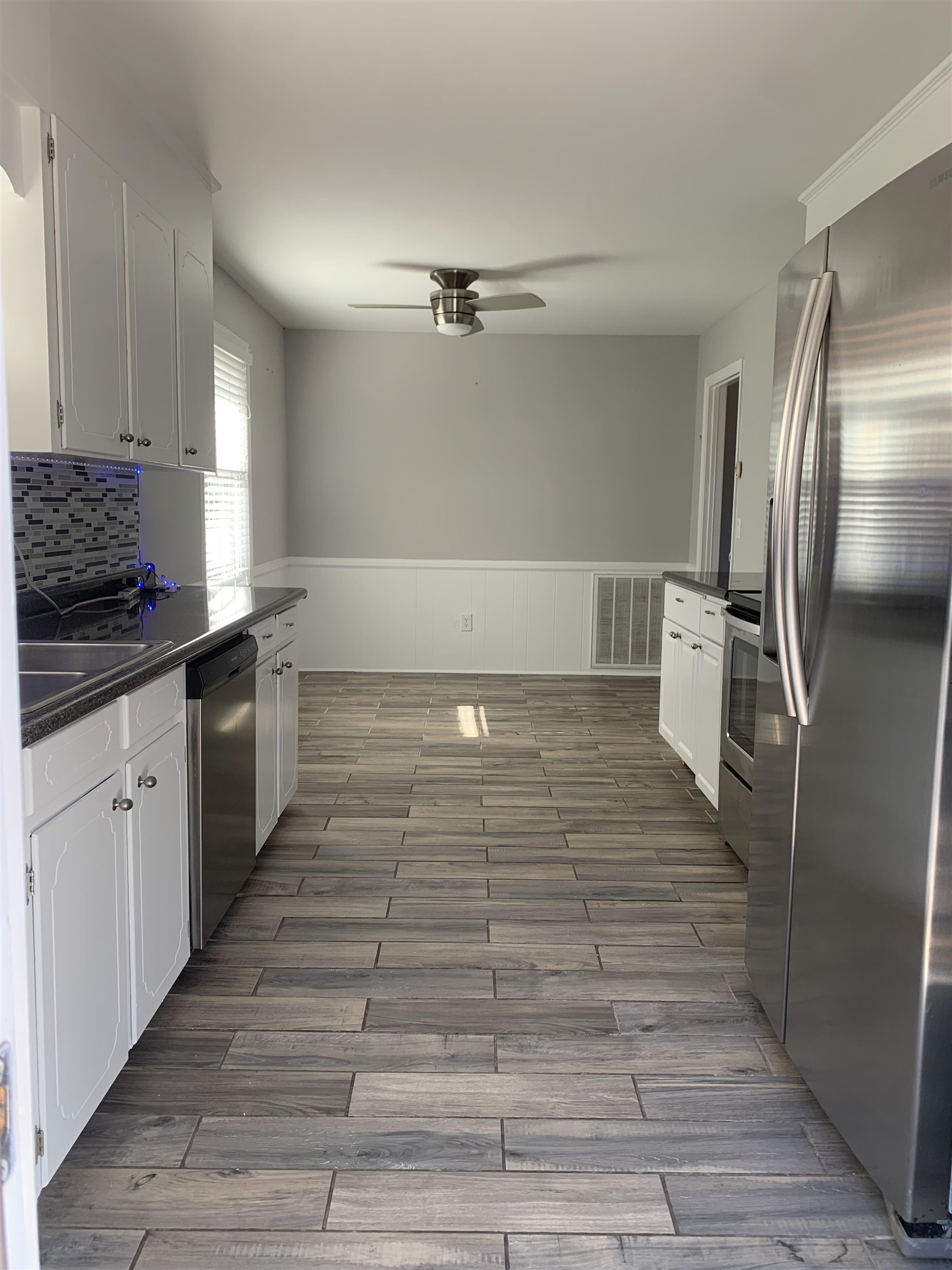 805 Davenport Road Simpsonville, SC 29680 - Photo 5 of 20 Kitchen
