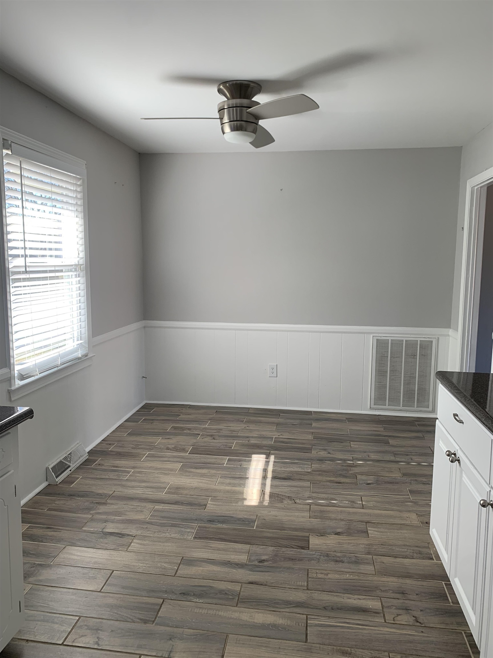 805 Davenport Road Simpsonville, SC 29680 - Photo 6 of 20 Dining Room