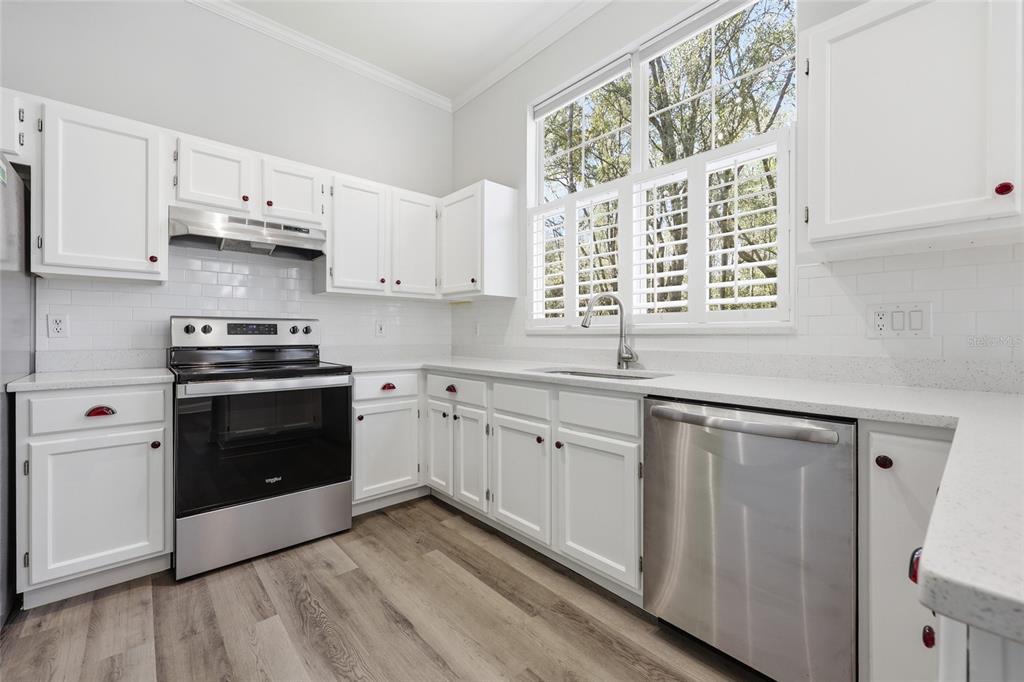 10067 Southwest 52nd Road Gainesville, FL 32608 - Photo 11 of 42