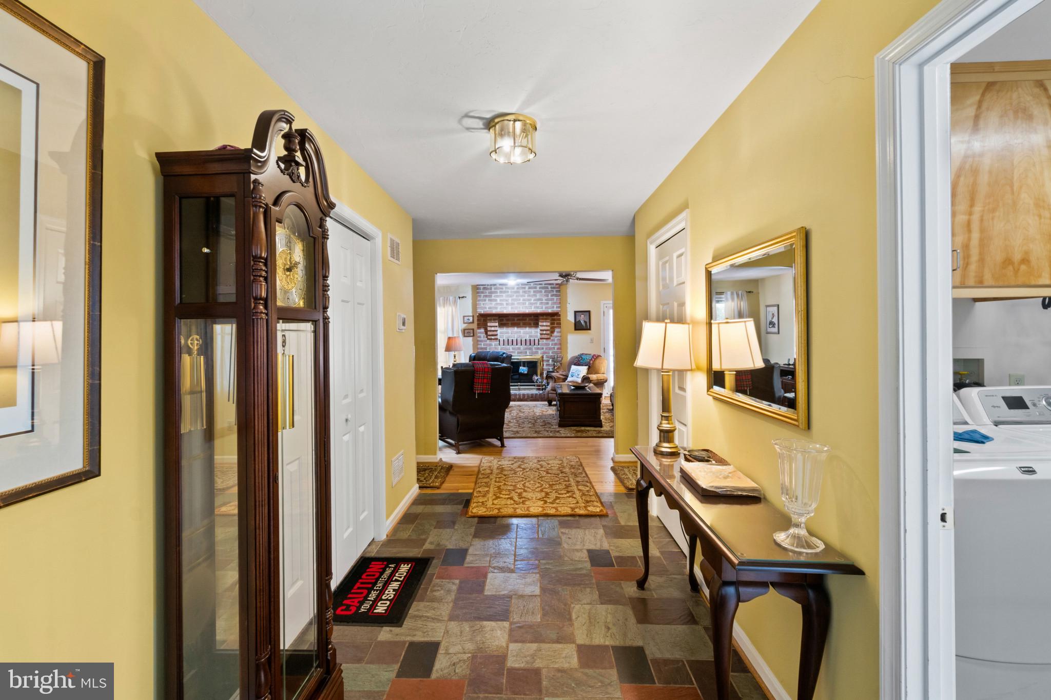 2597 Braddock Road Mount Airy, MD 21771 - Photo 8 of 61 Foyer