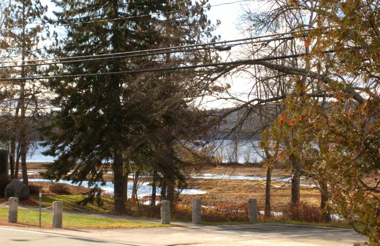 41 Chester Road Auburn, NH 03032 - Photo 4 of 24