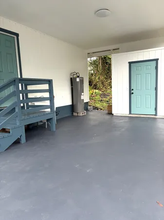 $995,000 | 1360 Kaumana Drive, Hilo, HI 96720