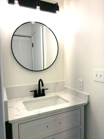 $995,000 | 1360 Kaumana Drive, Hilo, HI 96720