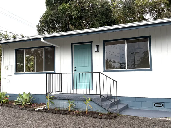 $995,000 | 1360 Kaumana Drive, Hilo, HI 96720