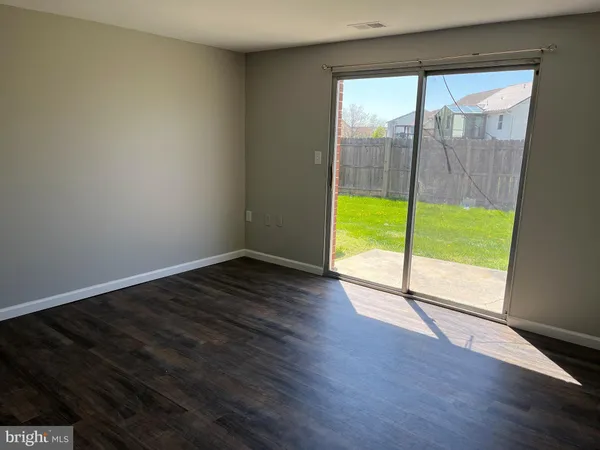 $1,195 | 65 North Street, Unit 40, McSherrystown, PA 17344