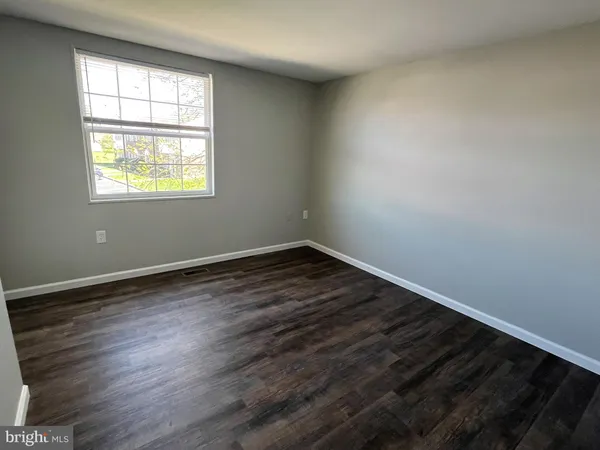 $1,195 | 65 North Street, Unit 40, McSherrystown, PA 17344