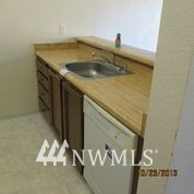 820 Cady Road, Unit F204 Everett, WA 98203 - Photo 11 of 15 Gallery Image 11