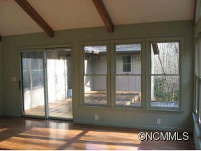 585 Oriole Road Brevard, NC 28712 - Photo 8 of 18 Gallery Image 8