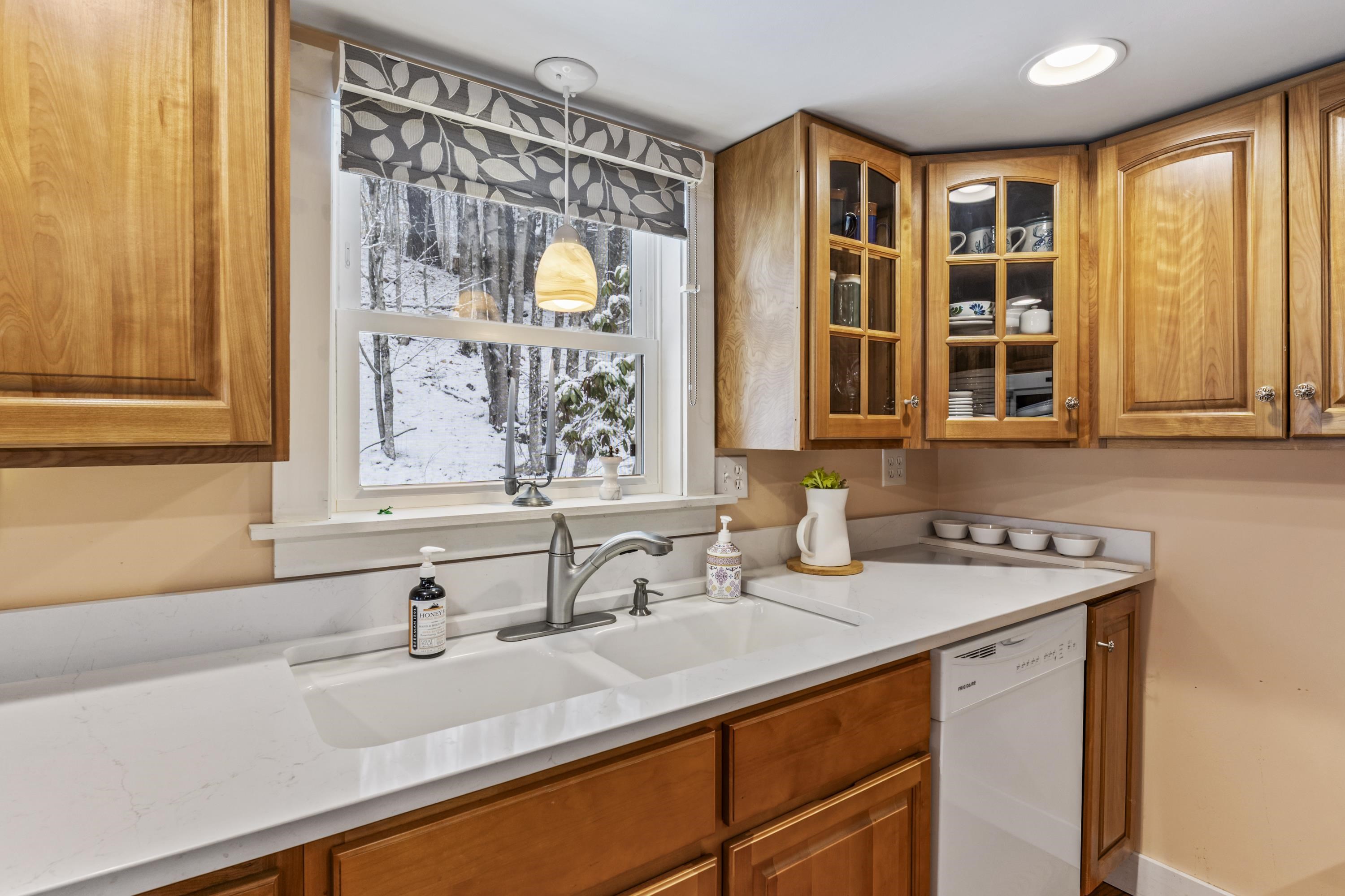 27 Depot Pond Road Milton, NH 03851 - Photo 10 of 59 Gallery Image 10