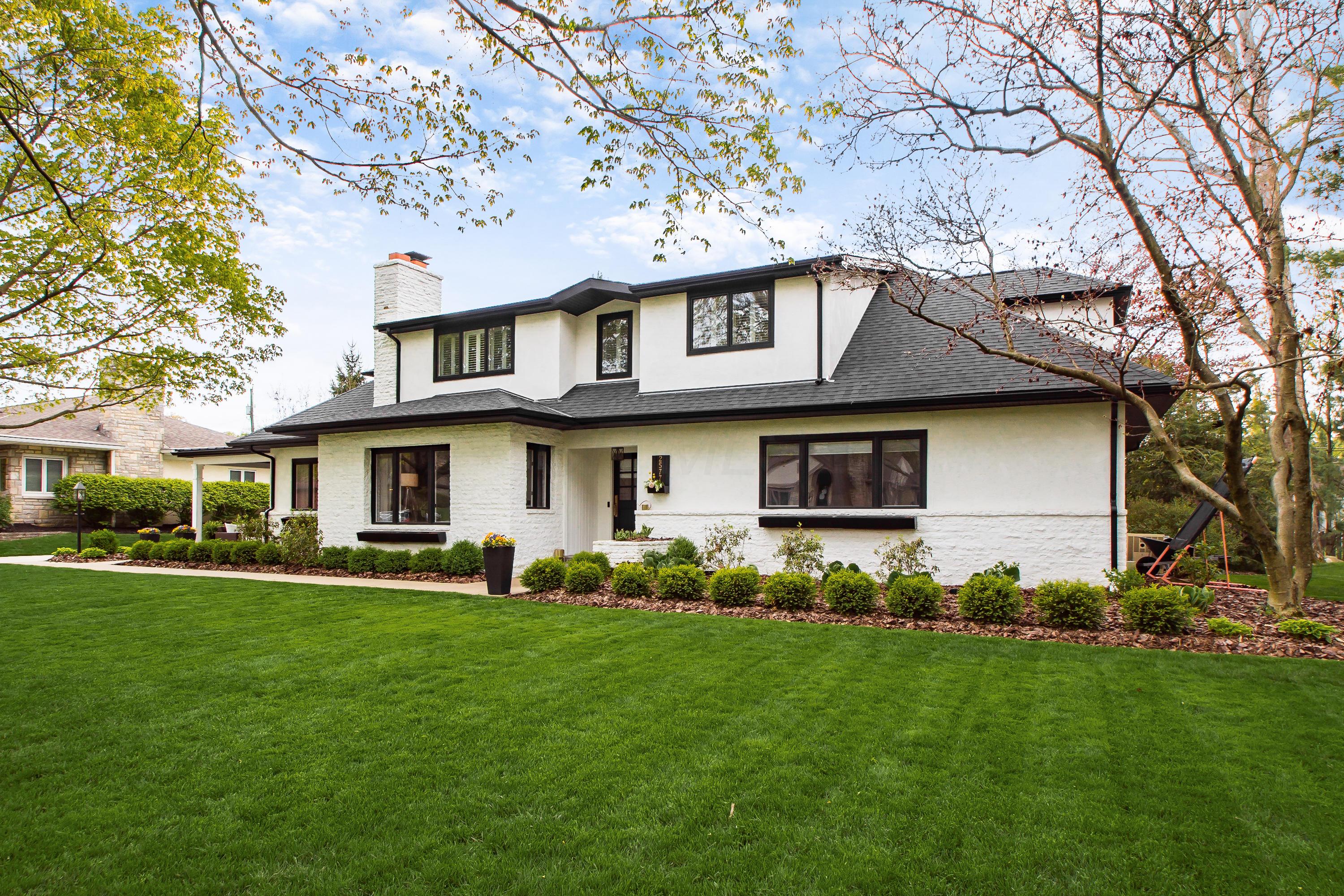 2577 Edington Road Columbus, OH 43221 - Photo 4 of 61 Gallery Image 4