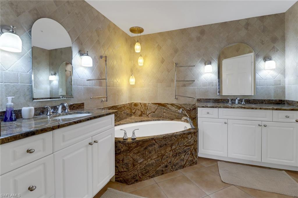 Undisclosed Address Naples, FL 34102 - Photo 16 of 28 Gallery Image 16