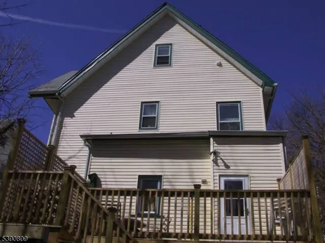 a view of a house with street