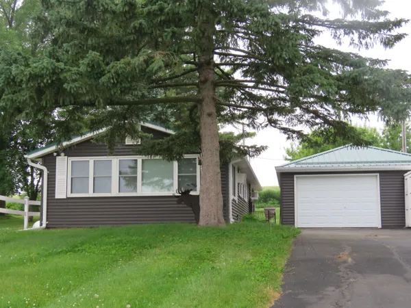 $335,000 | N9380 Idle, Randolph, WI 53956