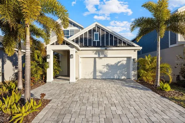 $450,000 | 5617 Del Coronado Drive, Apollo Beach, FL 33572