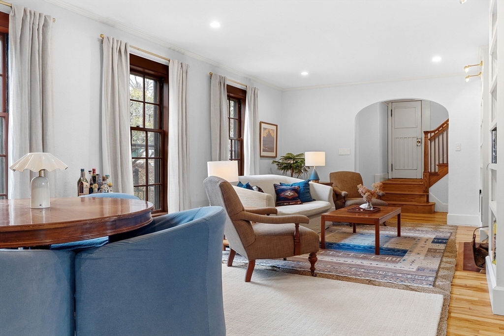 61 Huntington Road Newton, MA 02458 - Photo 8 of 41 a dining room with furniture and window