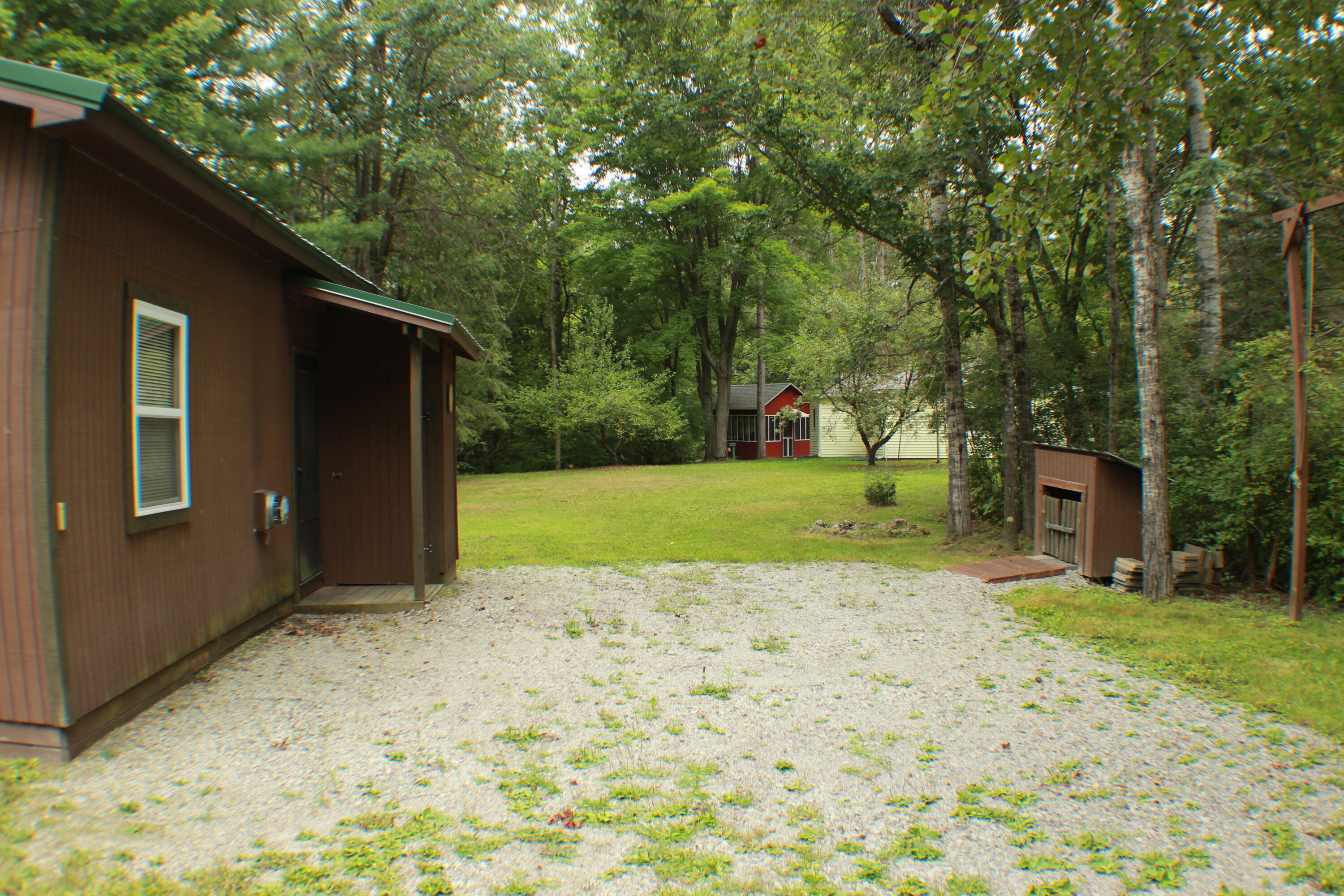 2806 East Ridge Road Gladwin, MI 48624 - Photo 5 of 36 IMG_2539