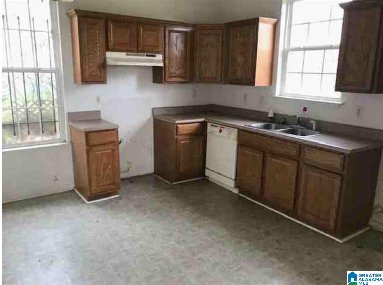 421 60th Street Fairfield, AL 35064 - Photo 10 of 12