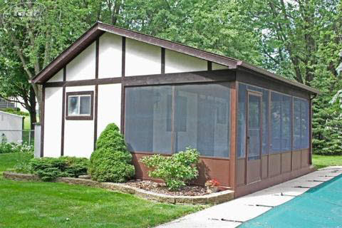 330 East River Road Flushing, MI 48433 - Photo 20 of 22 20217208-19.JPG
