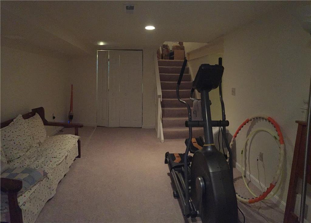 318 Fort Couch Road Pittsburgh, PA 15241 - Photo 19 of 25 Gallery Image 19