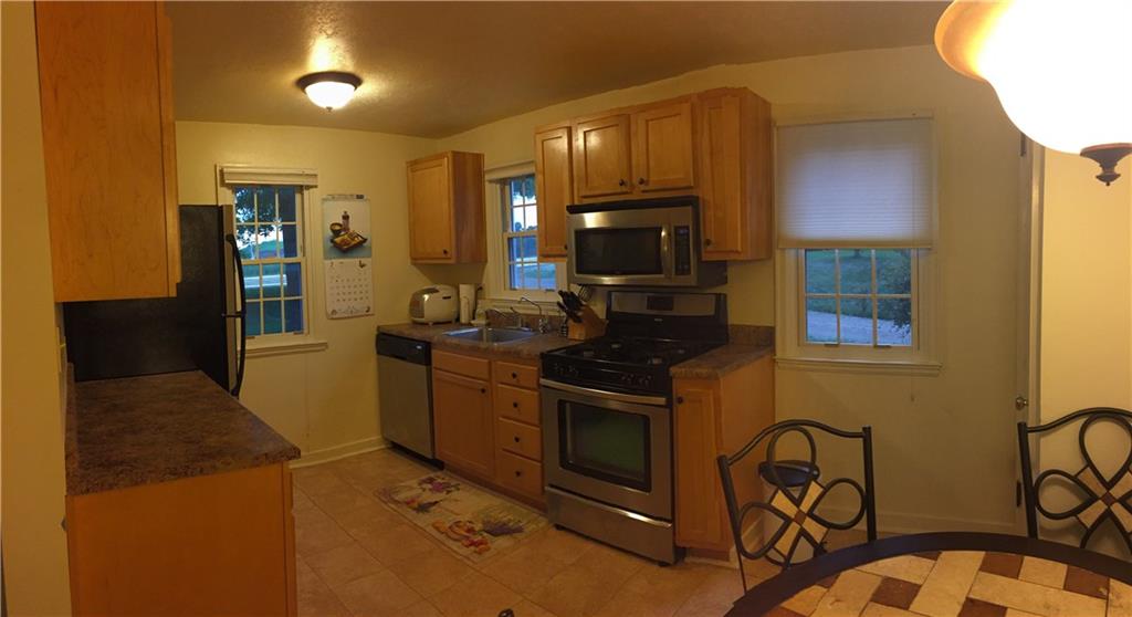 318 Fort Couch Road Pittsburgh, PA 15241 - Photo 3 of 25 Gallery Image 3