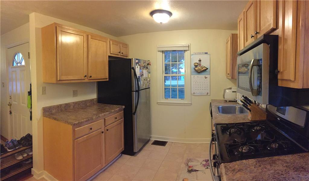 318 Fort Couch Road Pittsburgh, PA 15241 - Photo 4 of 25 Gallery Image 4