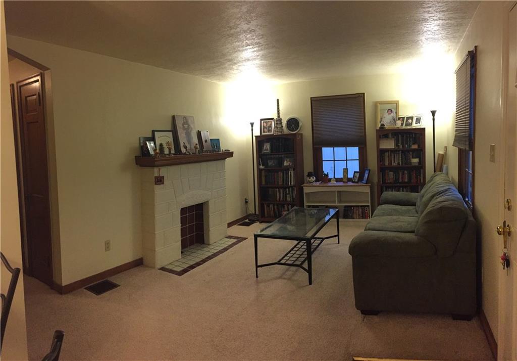 318 Fort Couch Road Pittsburgh, PA 15241 - Photo 6 of 25 Gallery Image 6