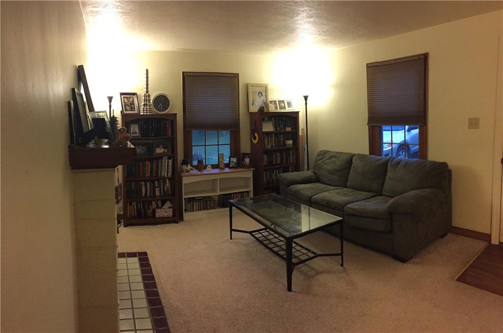 318 Fort Couch Road Pittsburgh, PA 15241 - Photo 9 of 25 Gallery Image 9